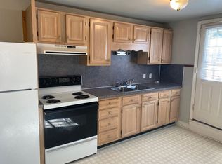 214 S School Ln APT 2, Lancaster, PA