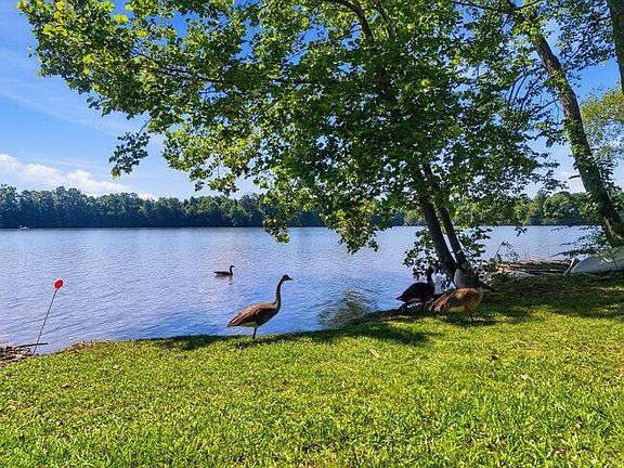 2nd image of 2863 New Lake Rd