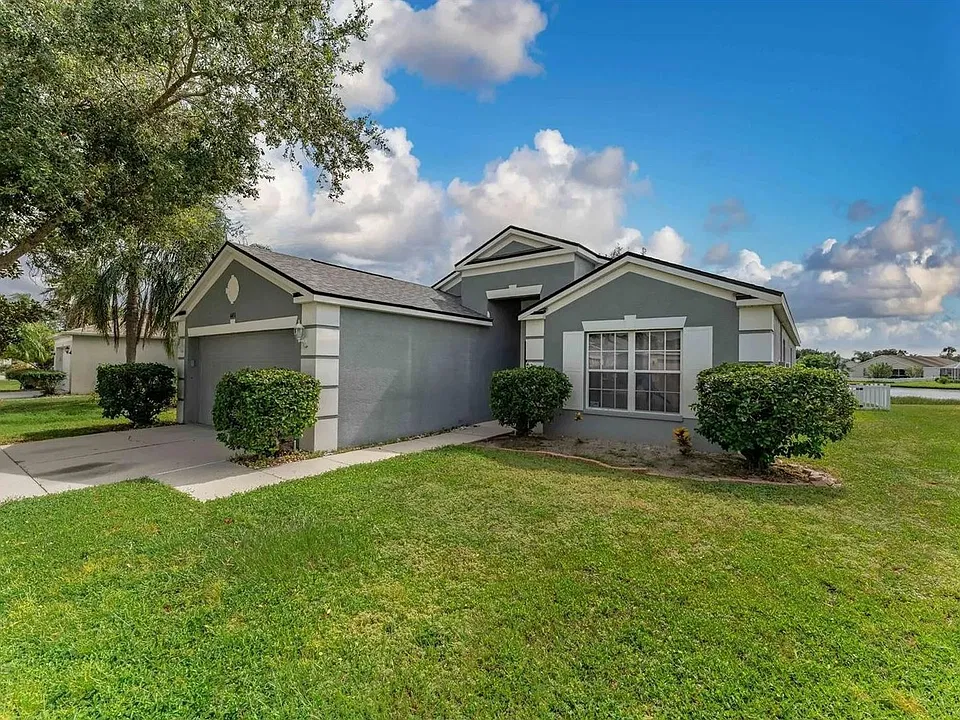 4451 Sanibel Way