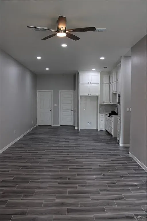 3 bed, 1400 sqft, $1,650 — Photo 3