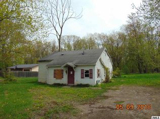 713 9th St, Michigan Center, MI 49254