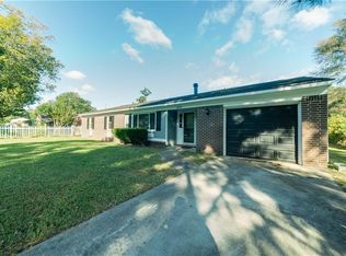 3232 Sir Meliot Dr, Chesapeake, VA 23323