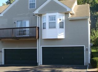 6 Artillery Park Rd, Bedminster, NJ 07921