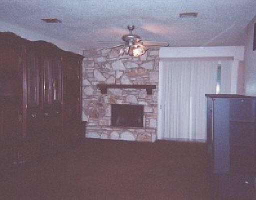 5th image of 10614 GREEN TIMBER DR