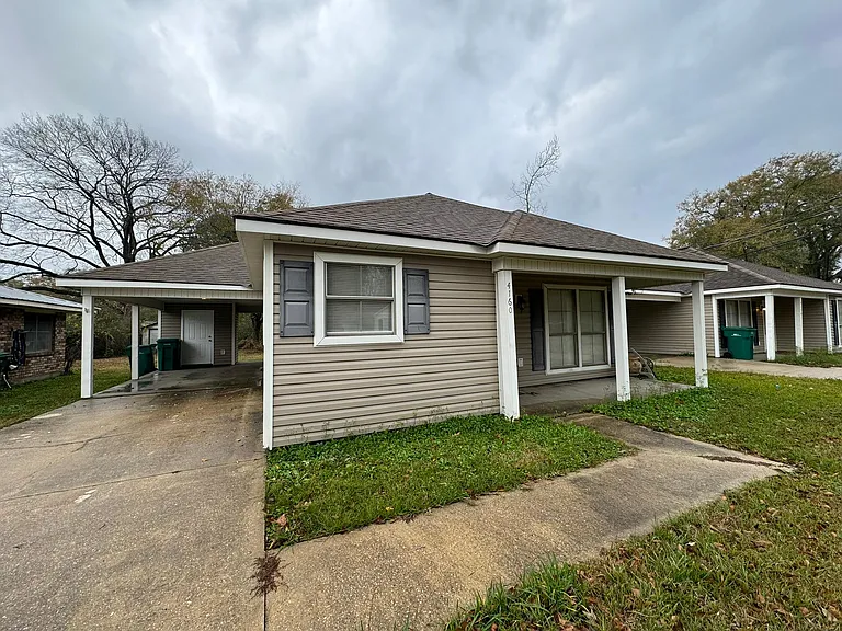 4160 Nelson St — Photo 17
