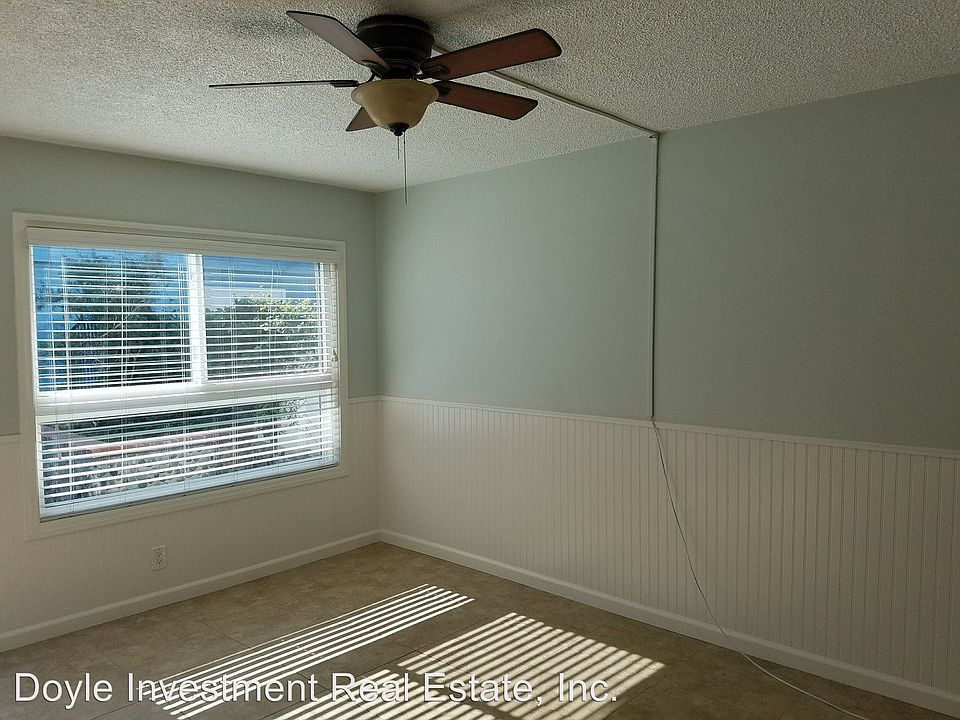 1st image of 4482 Bond St