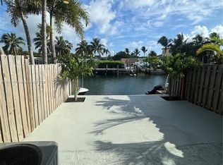 2221 NE 123rd St #2221, Miami, FL 33181