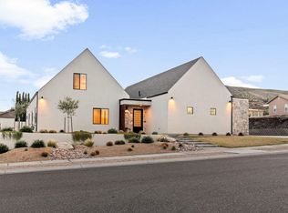 1879 W 200 S, Hurricane, UT 84737