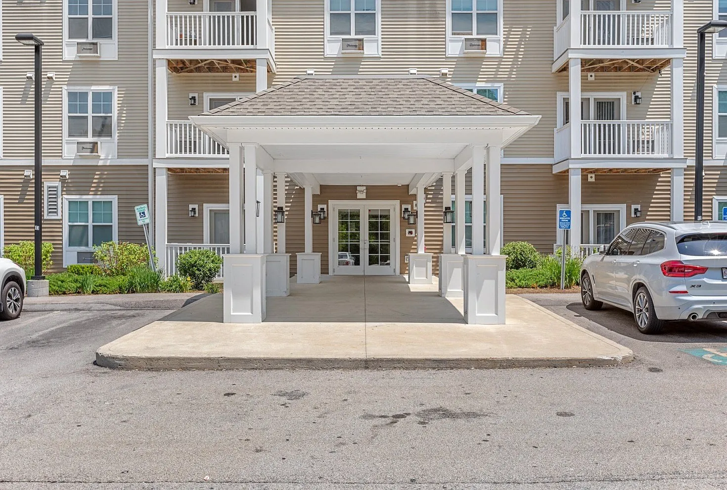 Tenney Place — Photo 4