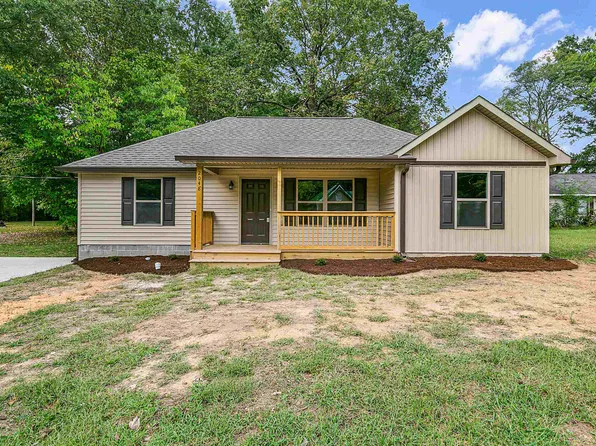 2048 Culpepper St, Milan, TN 38358