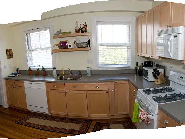 35 Ashland St #1 — Photo 8