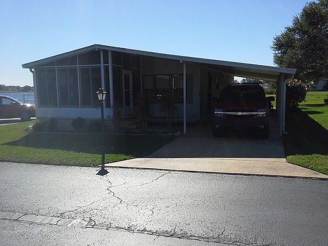1st image of 318 Lakeview Ln