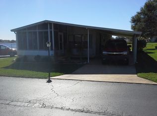 318 Lakeview Ln, Winter Haven, FL 33884