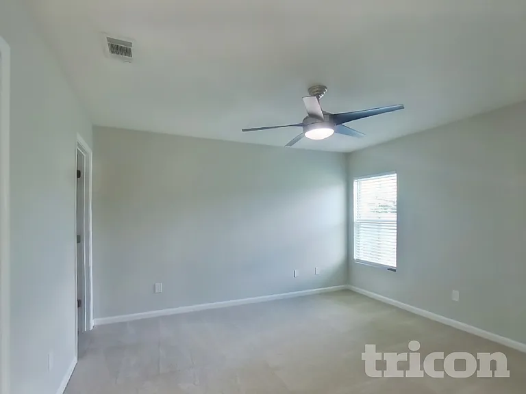 12360 Anarania Dr — Photo 6