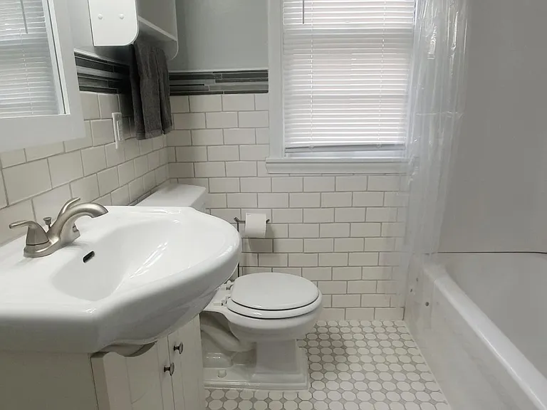 3520 Zinran Ave S — Photo 8