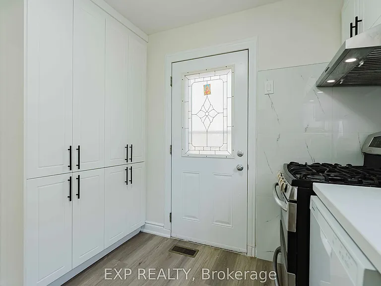 78 Woodfern Dr — Photo 21