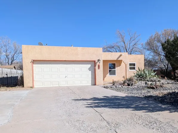 45 Milton Loop, Los Lunas, NM 87031