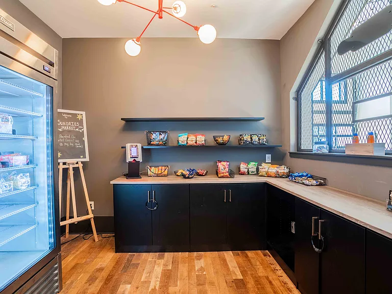 Bluebird Row Apartments — Photo 15