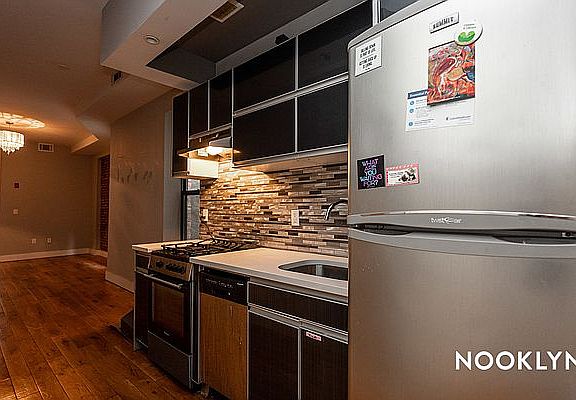 2nd image of 1444 Pacific St APT 3L