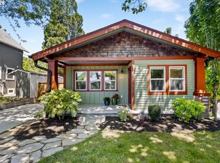3649 SE Francis St, Portland, OR 97202