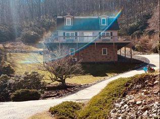 1546 Jackson Town Rd, Spruce Pine, NC 28777