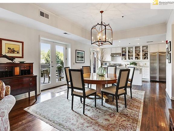 5th image of 5401 Brookside Blvd APT 204