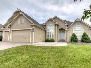 8015 N Mattox Ave, Kansas City, MO 64151