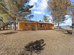 13201 S Falling Star Ln, Pearce, AZ 85625
