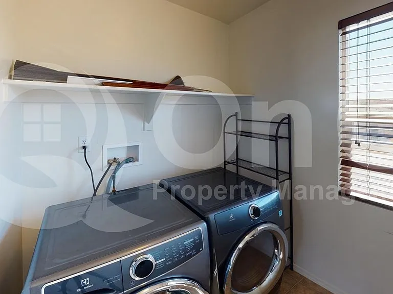 7037 S Red Maids Dr — Photo 13