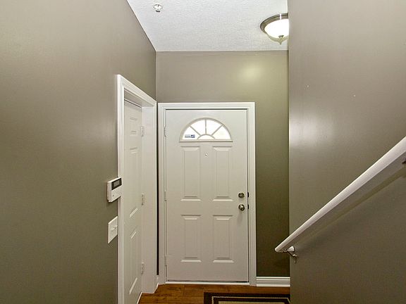 5th image of 3953 Dinon Dr