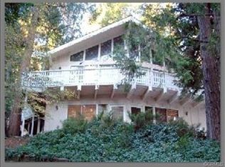 24635 Altdorf Dr, Crestline, CA 92325