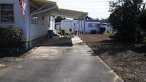 1st image of 105 Jasmin Dr