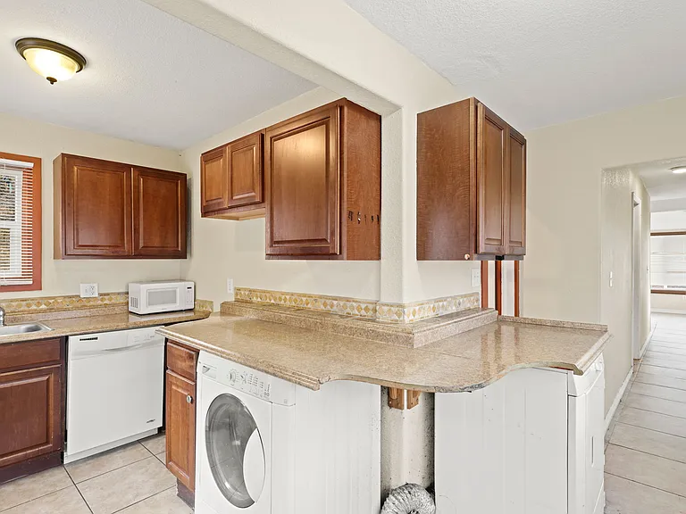 811 Shoshone Pl — Photo 12