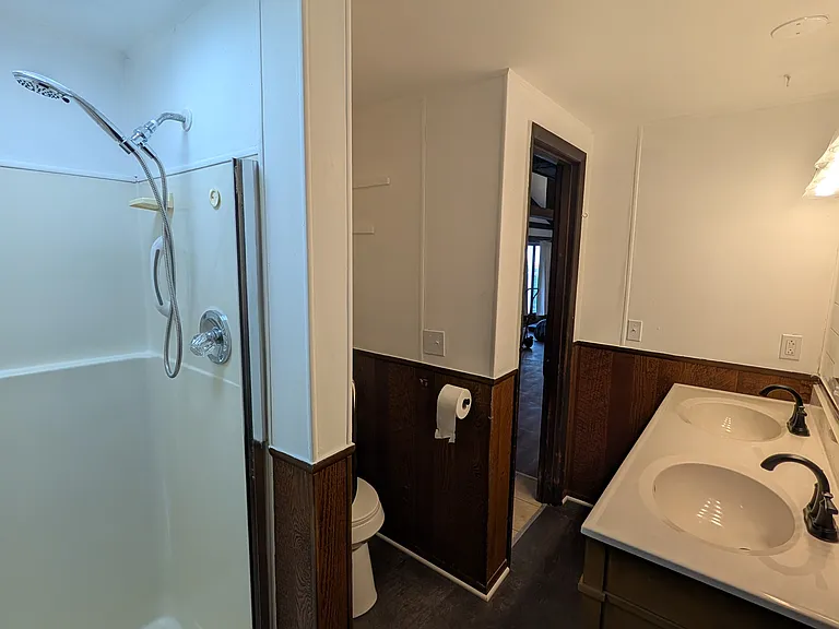 2101 N Ravine Pkwy — Photo 9