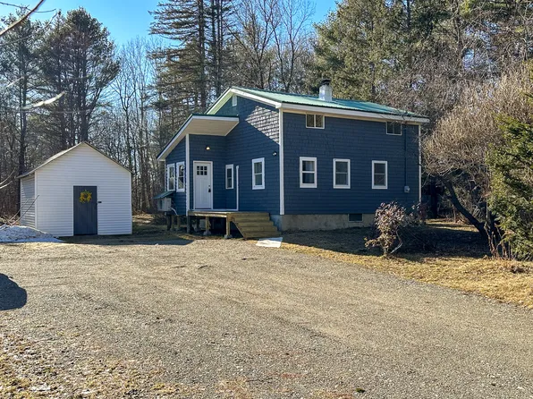 522 Main Road, Passadumkeag, ME 04475