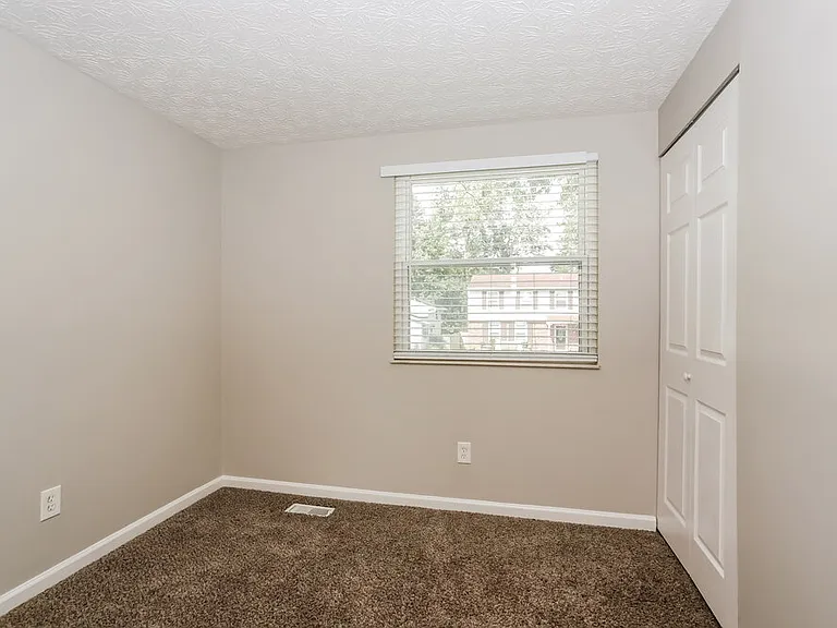 2891 Freedom Trl — Photo 14