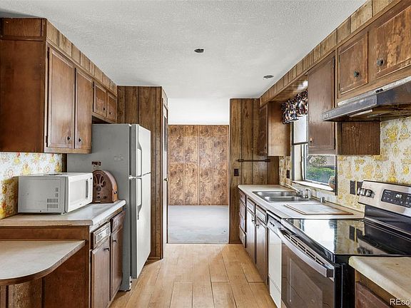 5th image of 205 N Murray Boulevard #229