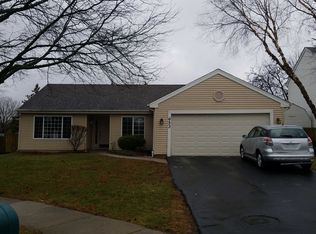 653 Danbury Dr, Carol Stream, IL 60188