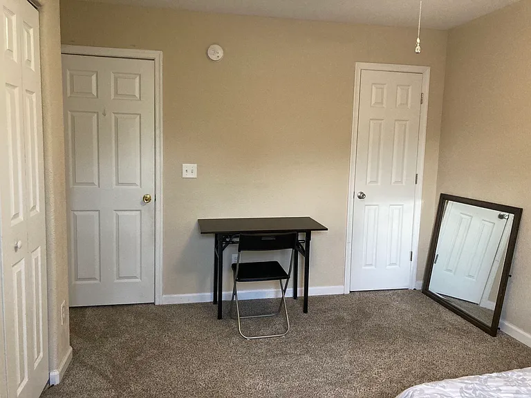 8202 Edwin Dr — Photo 12
