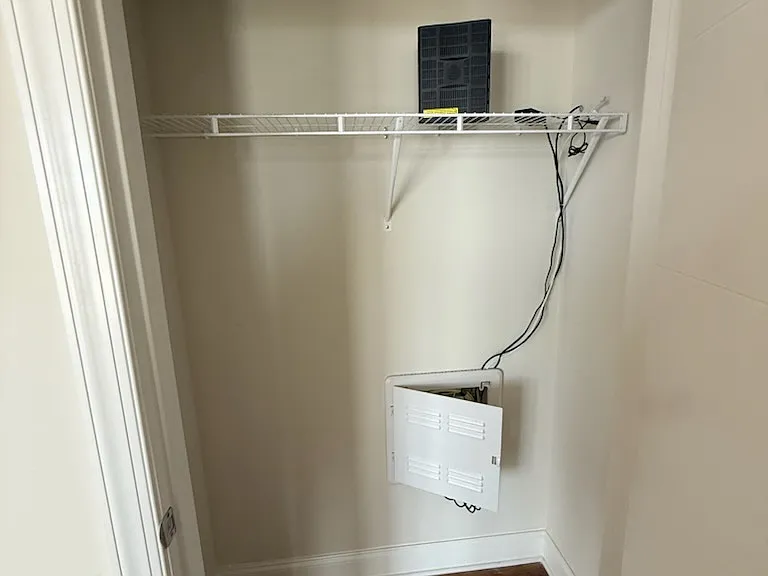 196 W Main St #6 — Photo 7