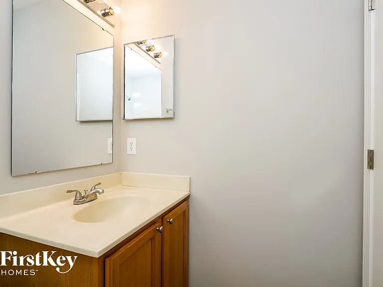 5631 Willowridge Ct — Photo 14