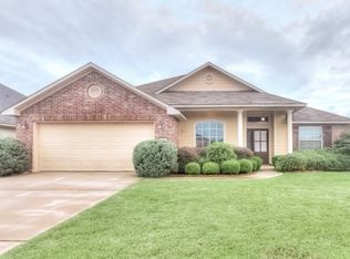 401 Jordan Dr, Bossier City, LA 71112