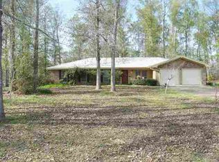 140 Autumn Shadows Dr, Silsbee, TX 77656