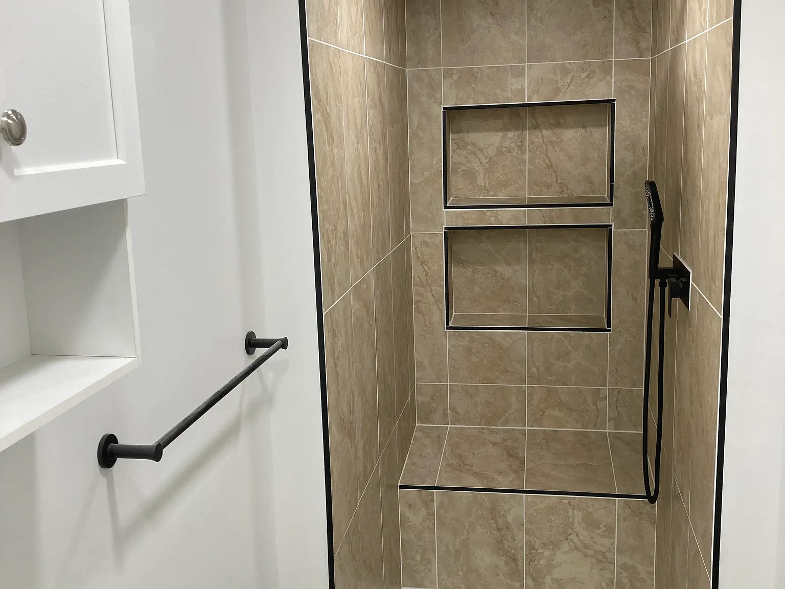 2 bed, 700 sqft, $1,400 — Photo 4