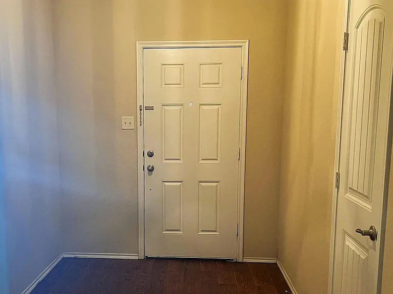 1417 Christina Creek Dr — Photo 3