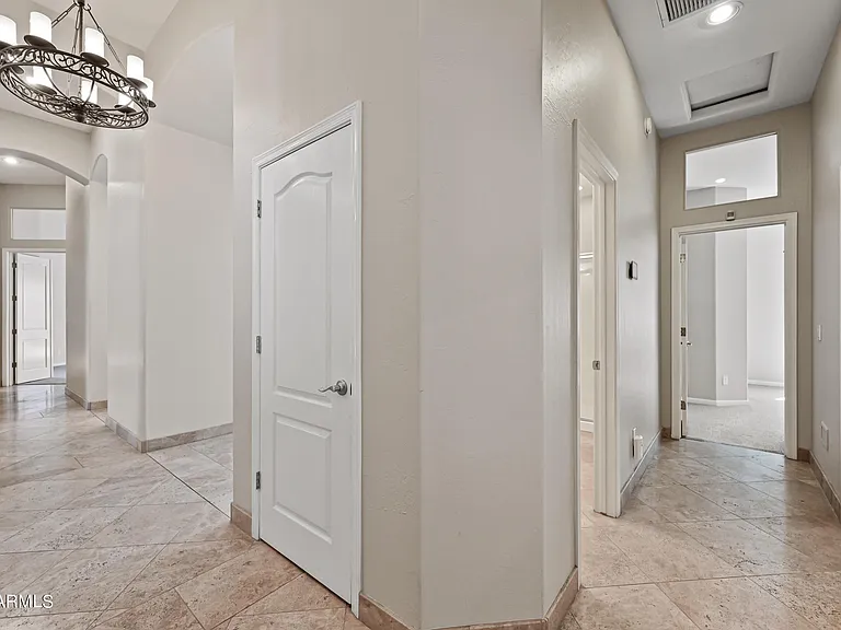 6057 E Campo Bello Dr — Photo 30