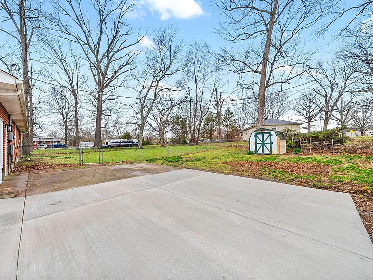2522 Timberwood Dr — Photo 25