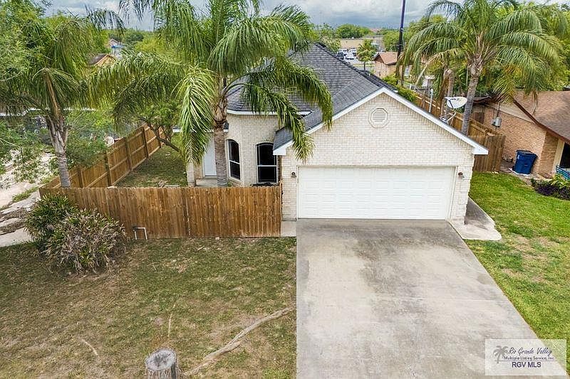 1st image of 421 Madrid Ct