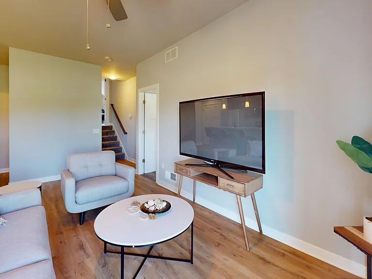5401-5430 Preston Pl — Photo 7