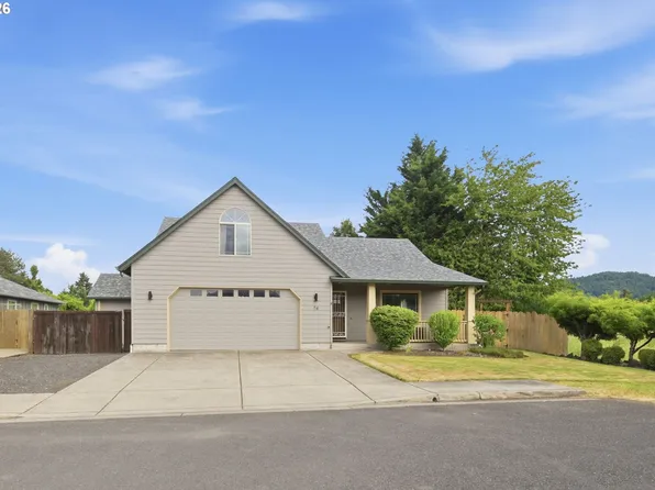74 Sunday Dr, Creswell, OR 97426